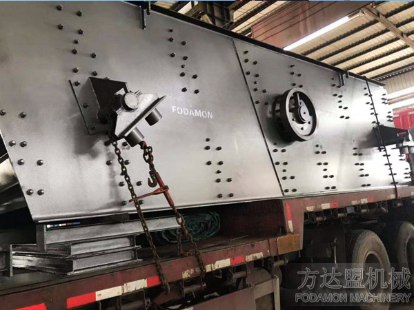 客户订购砂石筛分整套设备，